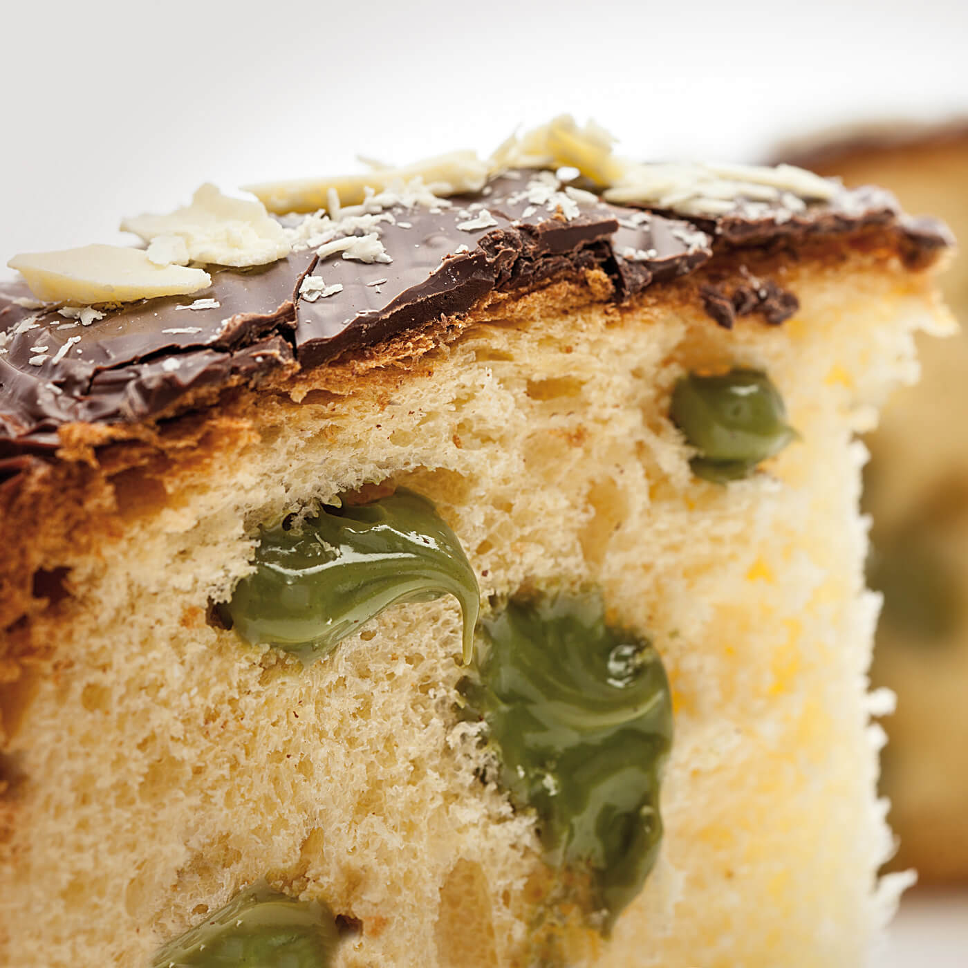 La Perla Pistacchio Panettone. 1kg - Image 3